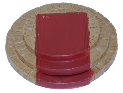 Kingmaker Dressing: Raised Dias (R)