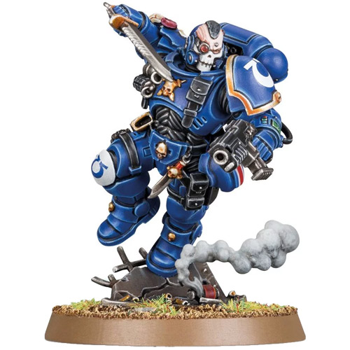 Warhammer 40K: Space Marines - Primaris Lieutenant in Phobos Armour